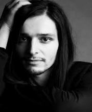 Olivier Theyskens Profile images